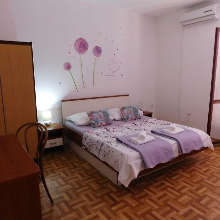 Guest House Ivanka Hvar Town Esterno foto