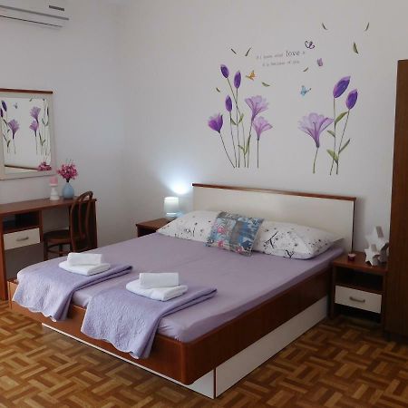 Guest House Ivanka Hvar Town Esterno foto