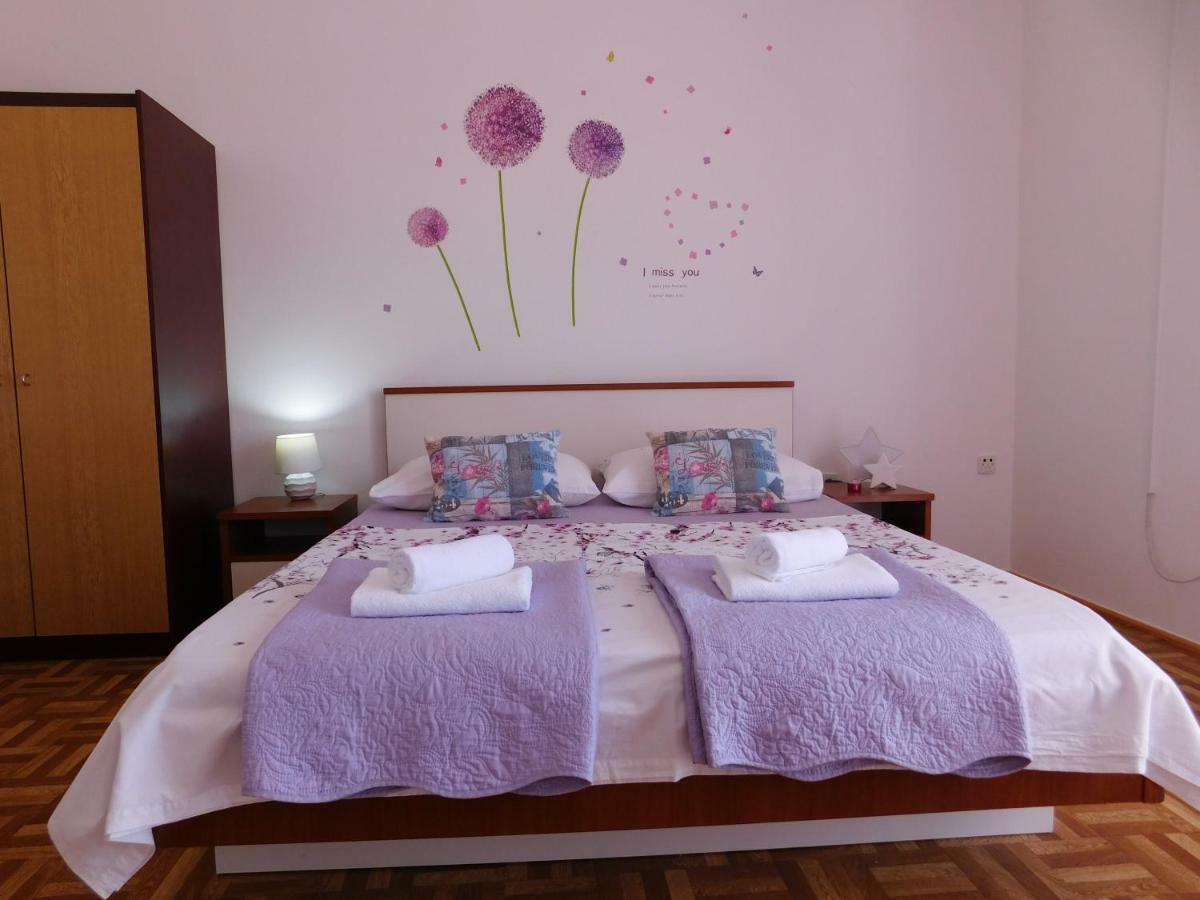 Guest House Ivanka Hvar Town Esterno foto