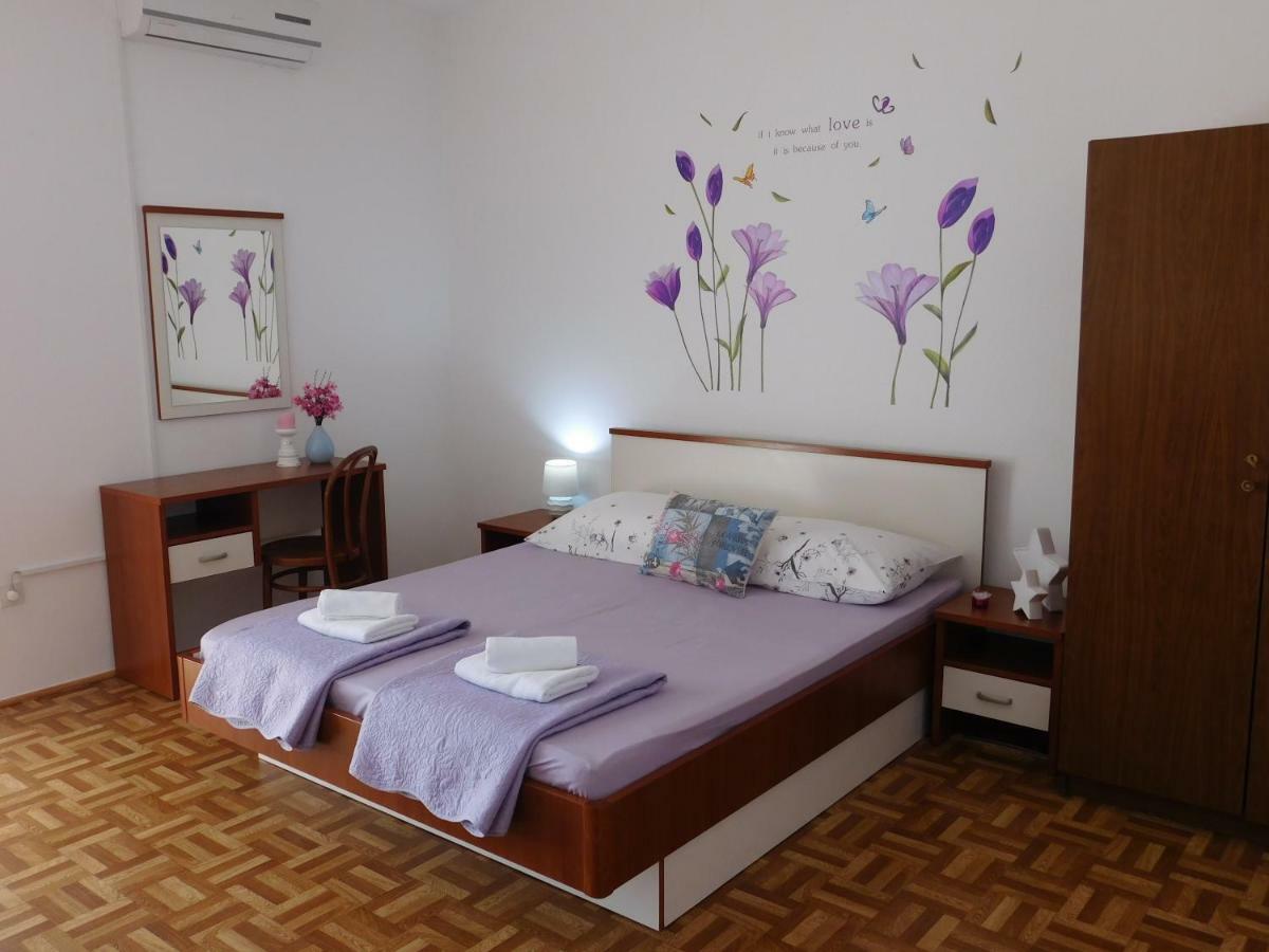 Guest House Ivanka Hvar Town Esterno foto